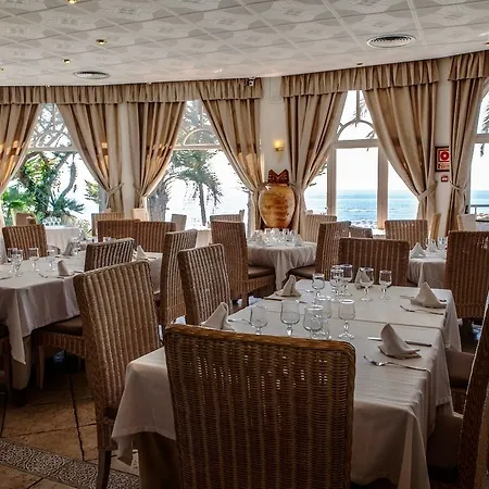 Hotel Eden Roc & By Brava 4*