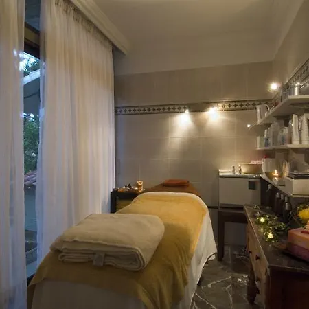Hotel Eden Roc & By Brava 4*