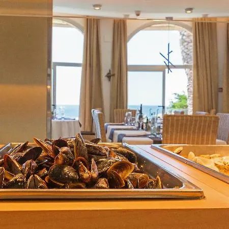 Eden Roc & By Brava Hotel